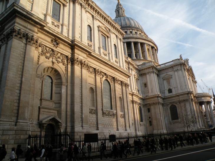  St-Paul cathedral